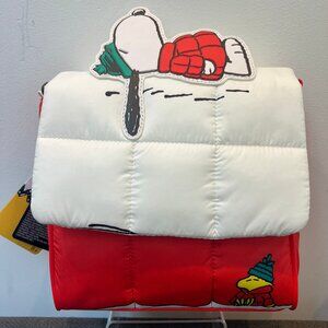 Loungefly Peanuts Snoopy and Woodstock Snow Day Doghouse Crossbody Bag - NWT